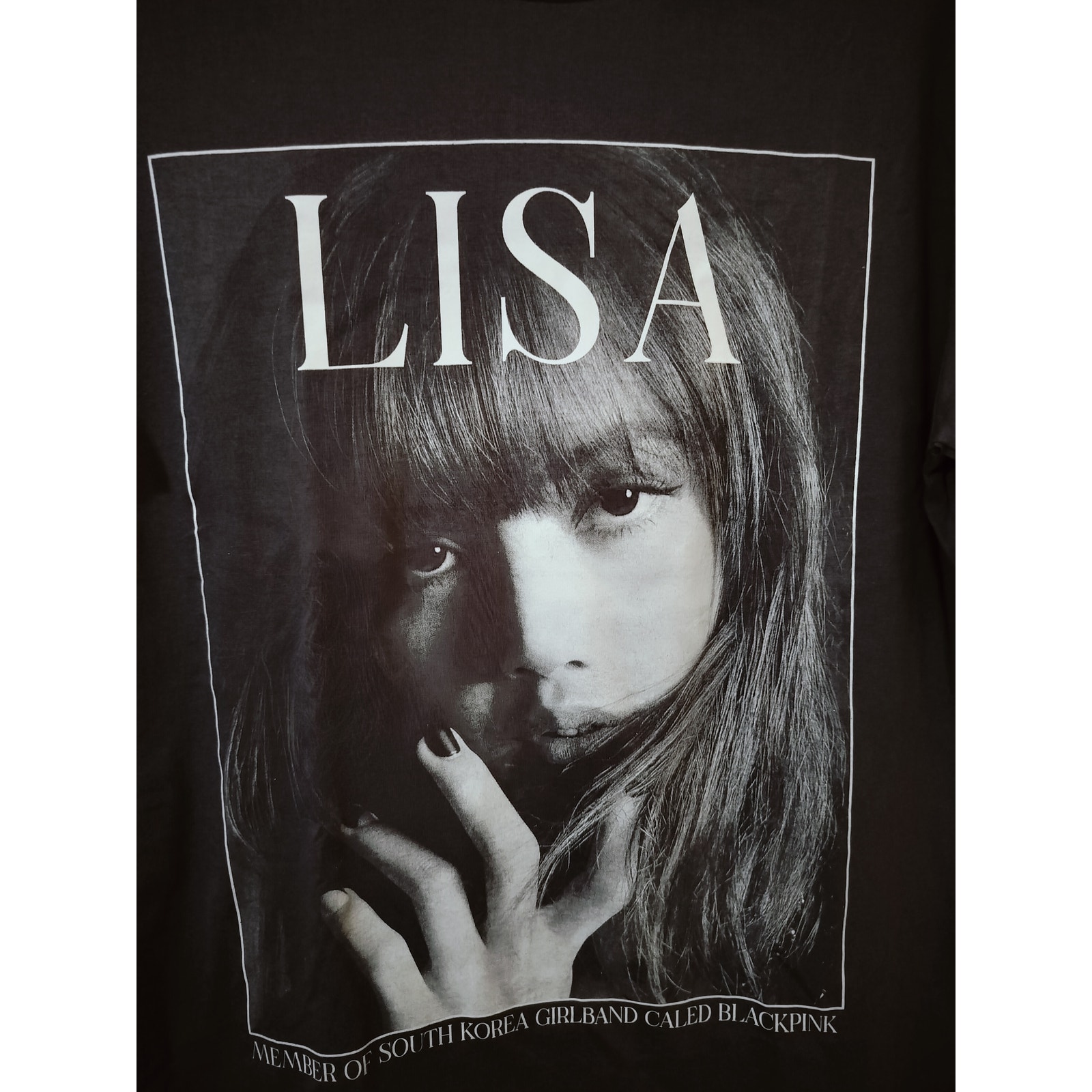 5633) Blackpink Lisa Medium Short Sleeve Tee Cotton — image 4 of 6